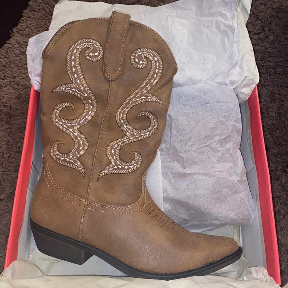 American Rag, cowgirl boots